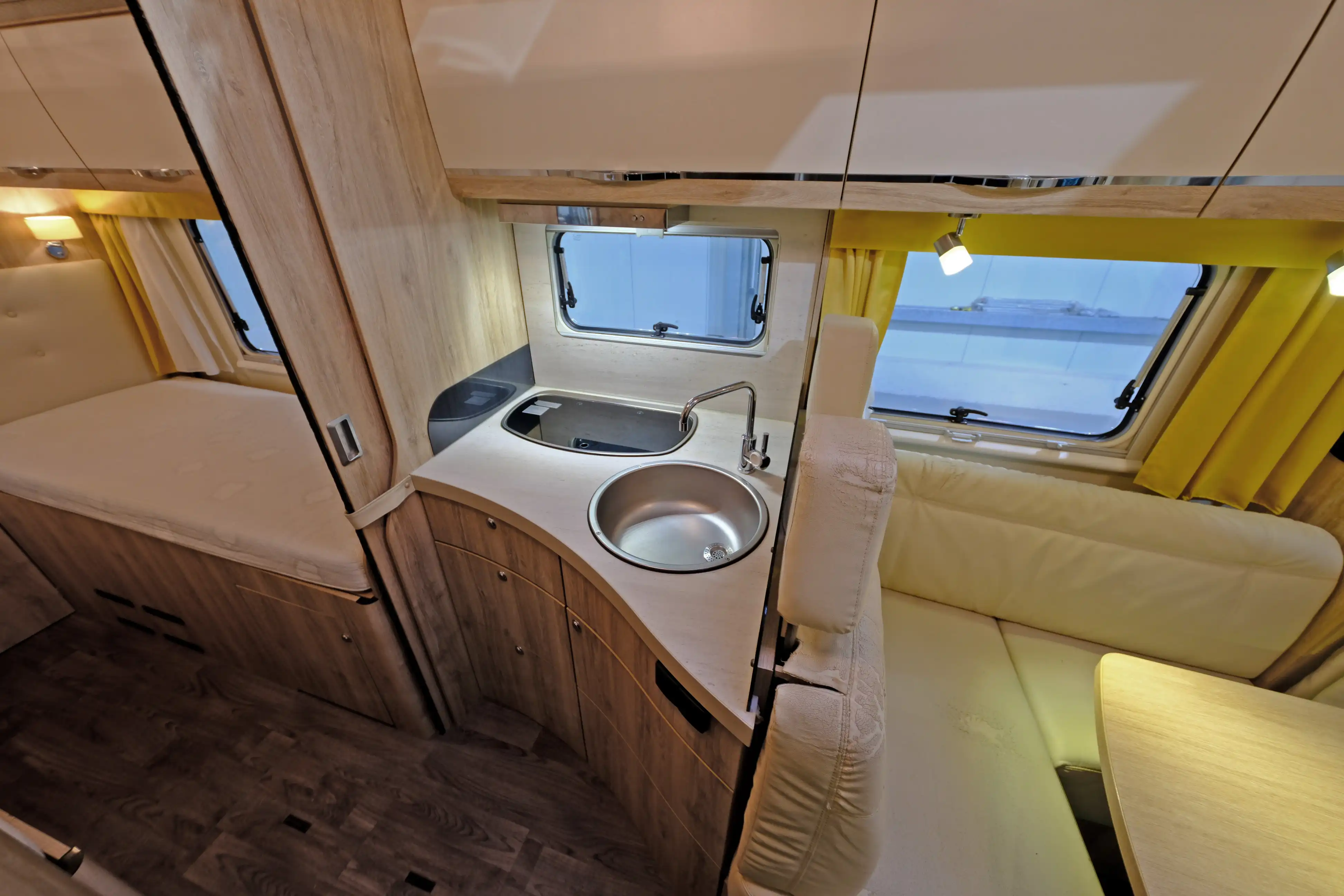 EURAMOBIL Profila T 730 EB